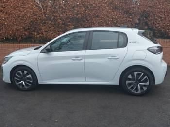 Used Peugeot 208 Style 101 HP (74 kW) 2025 White Hatchback
