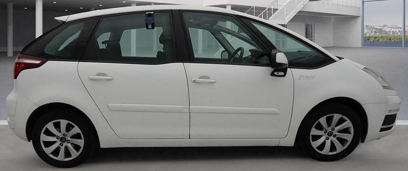 Used Citroën C4 Picasso 2013 White MPV