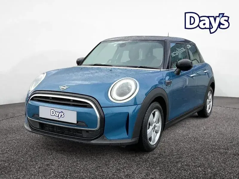 Used Mini Cooper Classic 136 HP (100 kW) 2022 Blue Hatchback