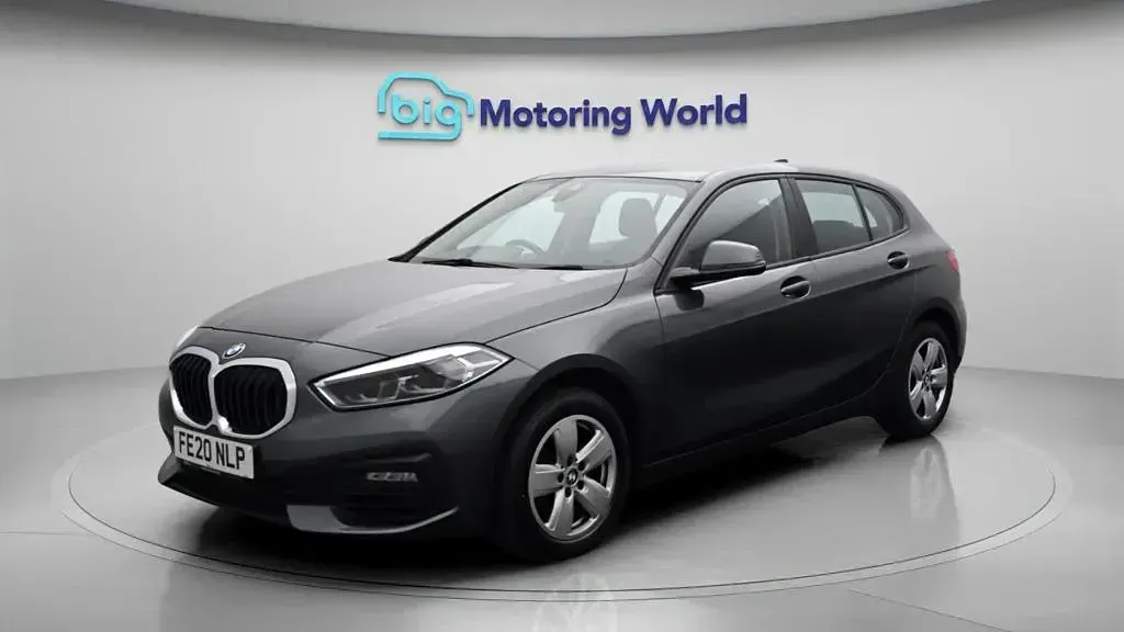 Used BMW 118 140 HP (102 kW) 2020 Grey Hatchback