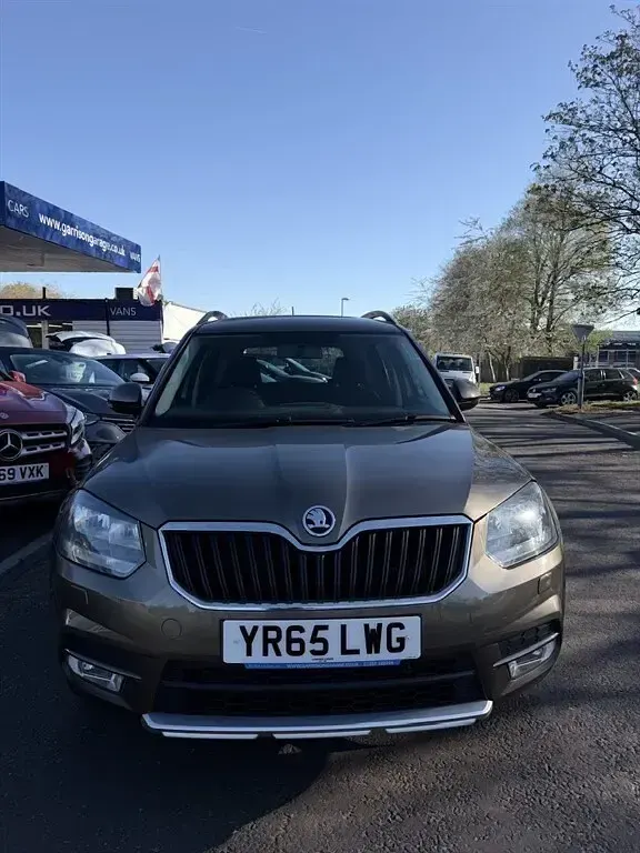 Used Skoda 110 R SE 110 HP (80 kW) 2015 Brown Hatchback