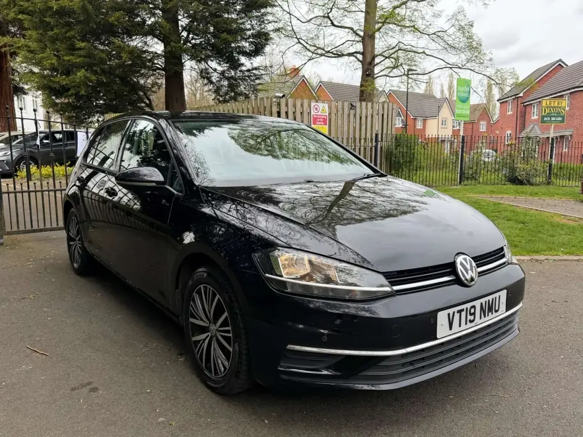 Used VW Golf VII SE 150 HP (110 kW) 2019 Black Hatchback