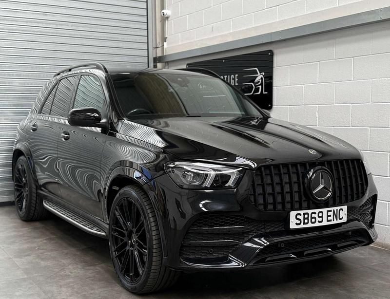 Black Used 2019 Mercedes E300 AMG line Estate | £31,989 (Expensive) - Image 1/4
