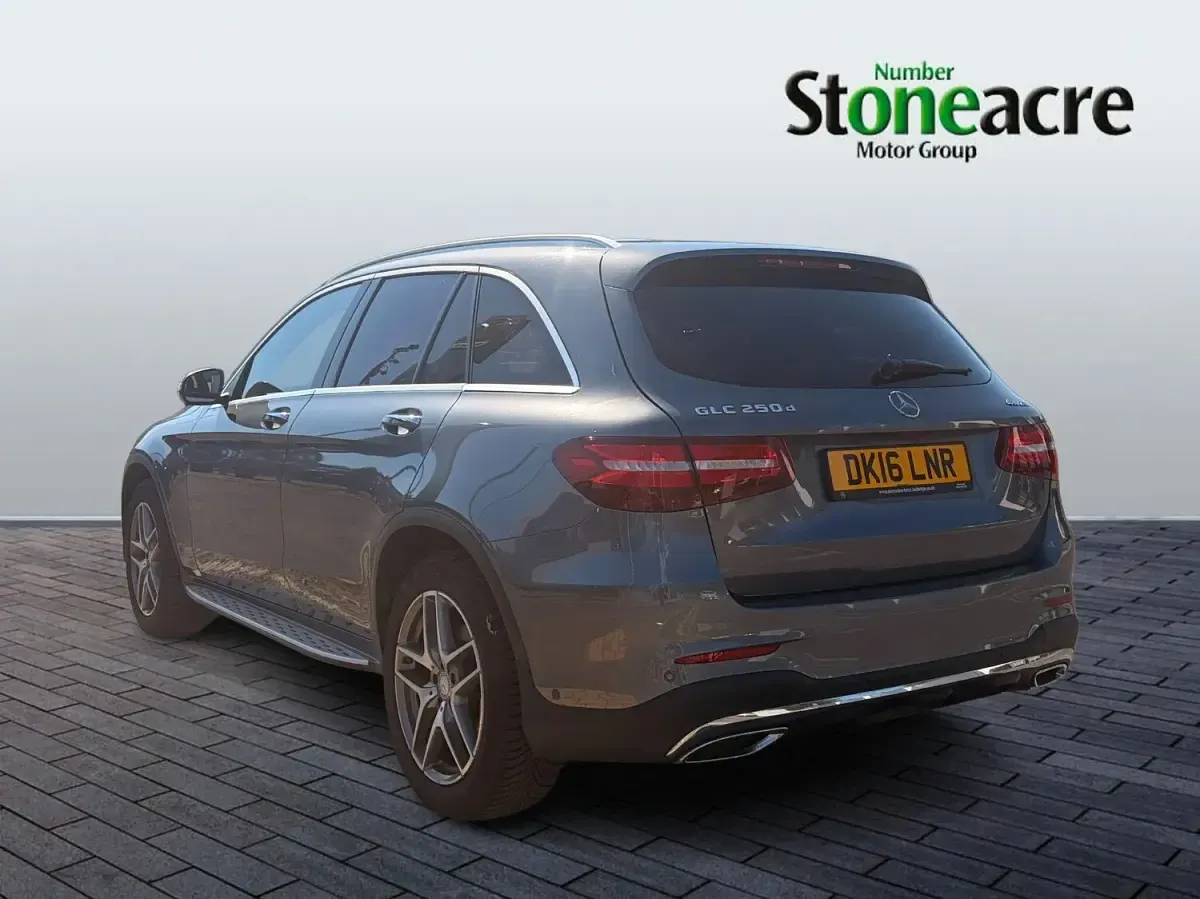Used Mercedes GLC250 AMG Line Premium 200 HP (147 kW) 2016 Grey SUV