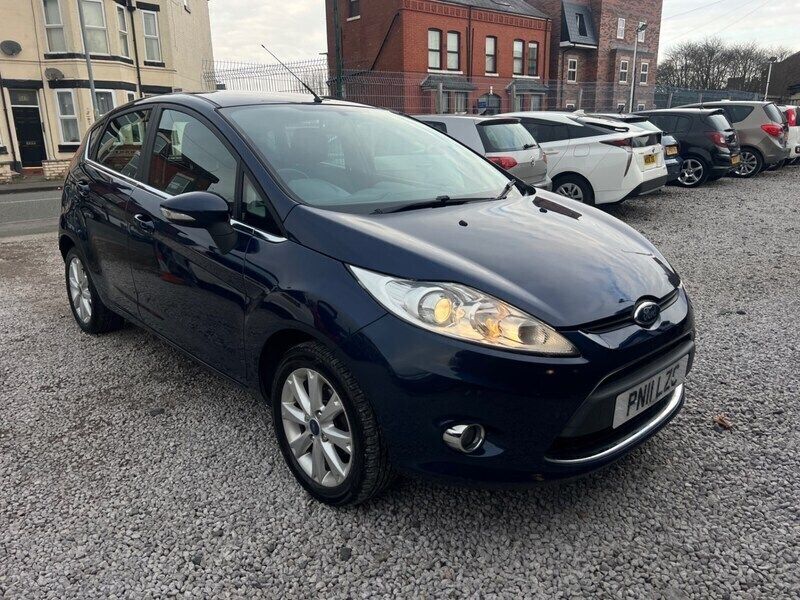 Blue Used 2011 Ford Fiesta Zetec Hatchback | £3,495 (Fair price) - Image 1/4