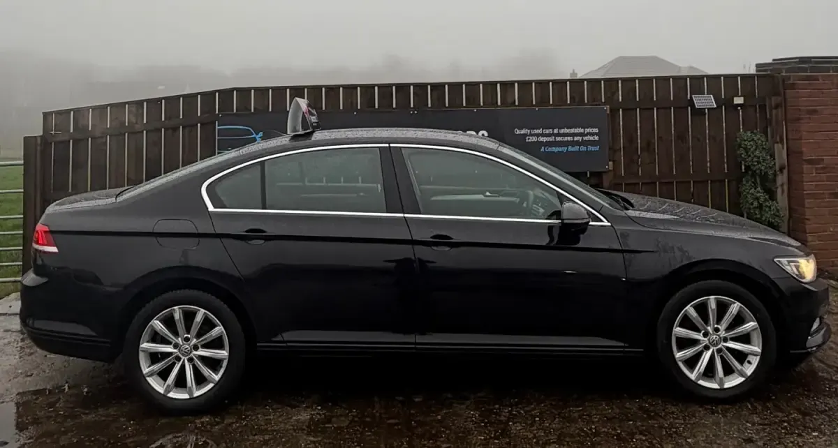 Used VW Passat SE 120 HP (88 kW) 2015 Black Sedan