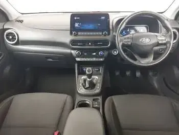Used Hyundai Kona Premium 120 HP (88 kW) 2022 Red SUV