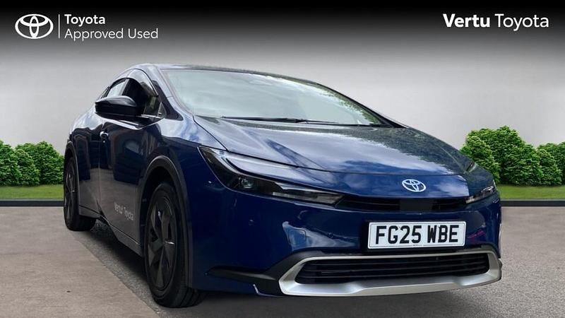 Used Toyota Prius Design 223 HP (164 kW) 2024 Blue Hatchback