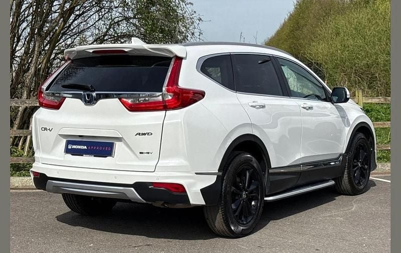 Used Honda CR-V Hybrid 184 HP (135 kW) 2023 Platinum white SUV