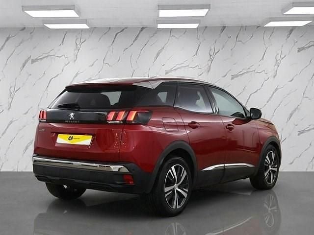 Used Peugeot 3008 Allure 130 HP (95 kW) 2019 Red SUV