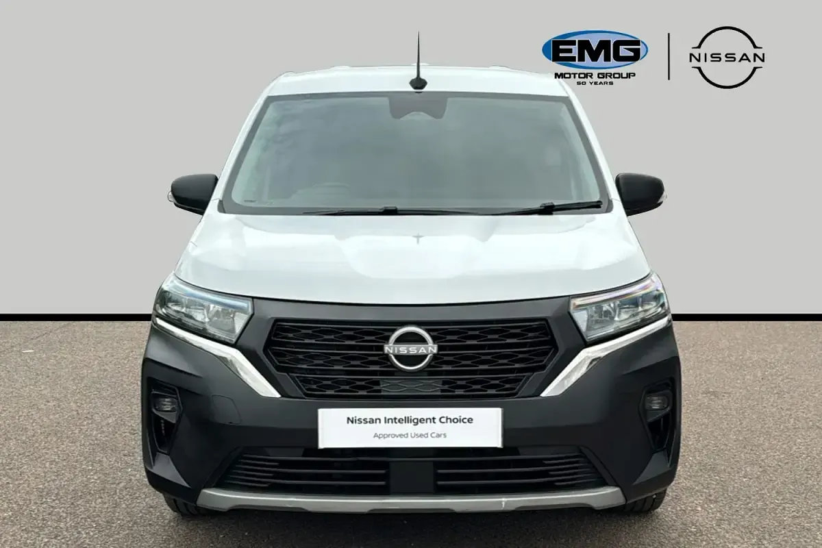 Used Nissan Townstar Acenta 130 HP (95 kW) 2023 White Van
