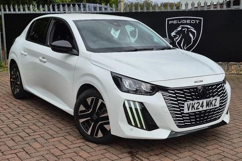 White Used 2024 Peugeot 208 Allure Hatchback | £14,901 (A bit pricey) - Image 1/1