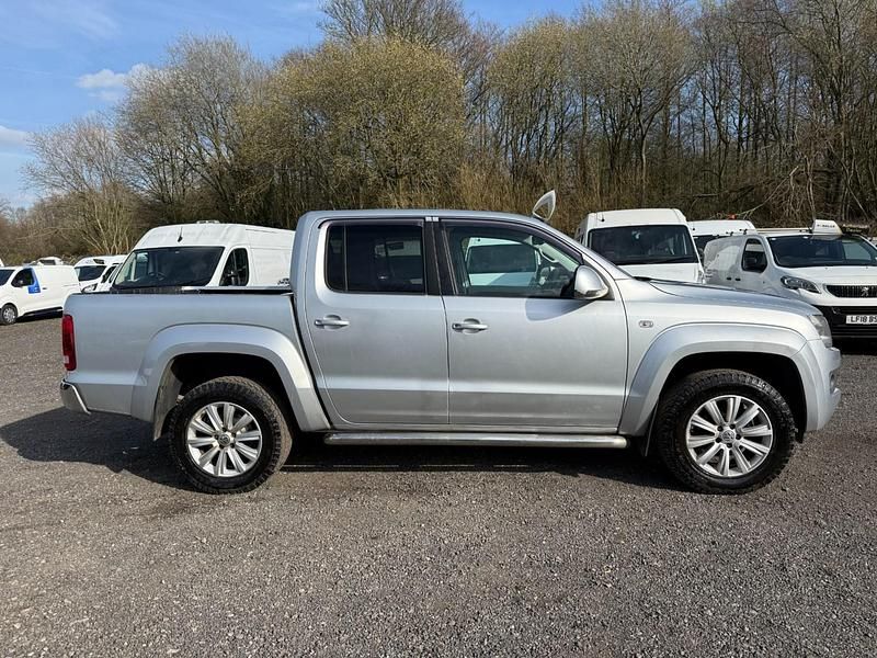 Used VW Amarok Highline 180 HP (132 kW) 2013 Silver Pickup