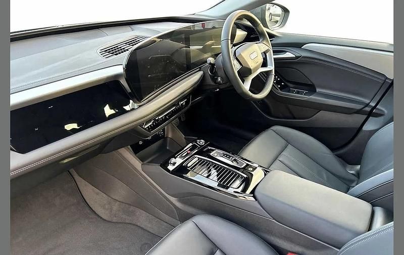 Used Audi e-tron Sport 266 kW (362 HP) 2025 Grey SUV