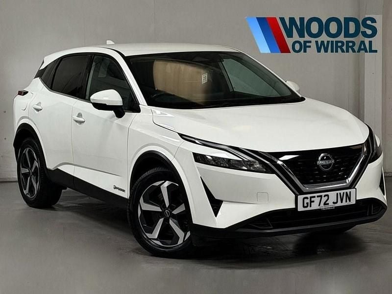 Used Nissan Qashqai N-Connecta 190 HP (139 kW) 2023 White SUV