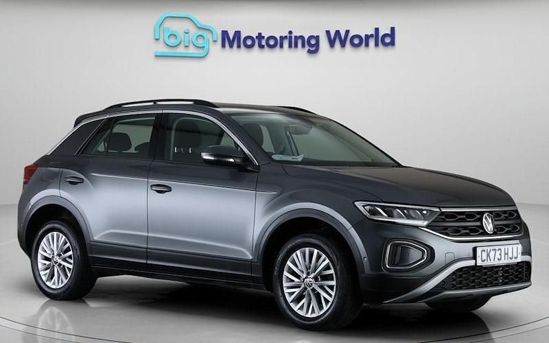 Used VW T-Roc Life 150 HP (110 kW) 2025 SUV