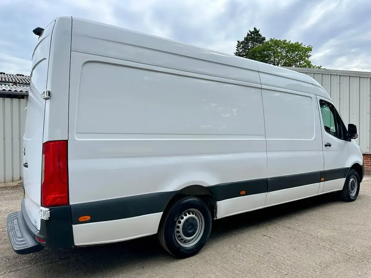 Used Mercedes Sprinter Progressive 2021 White Van