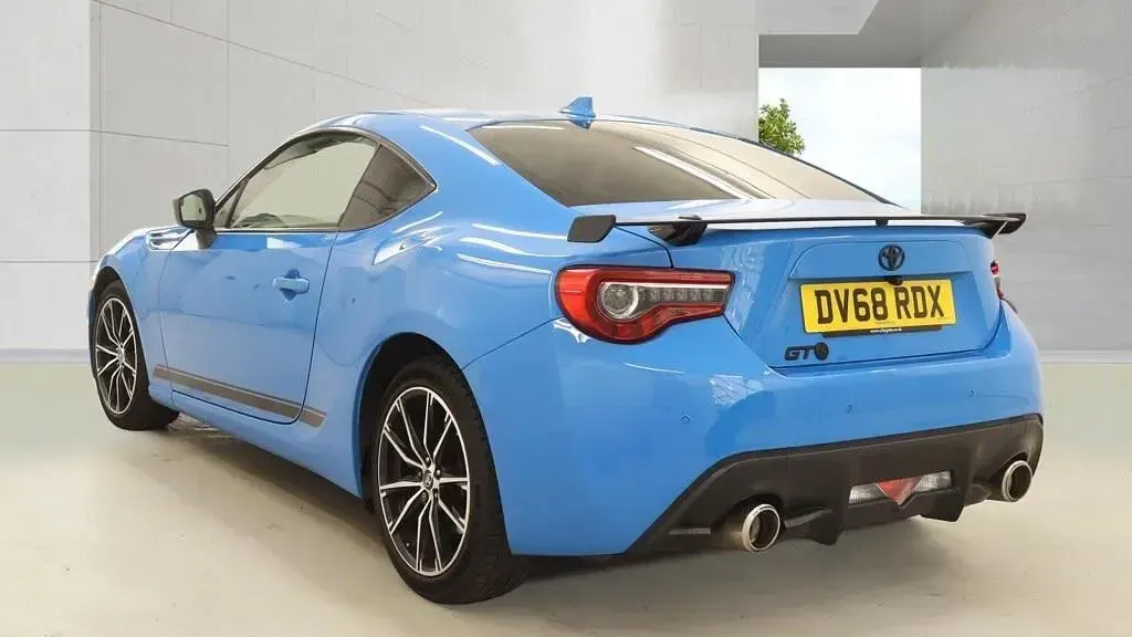 Used Toyota GT86 Edition 200 HP (147 kW) 2018 Blue Coupe