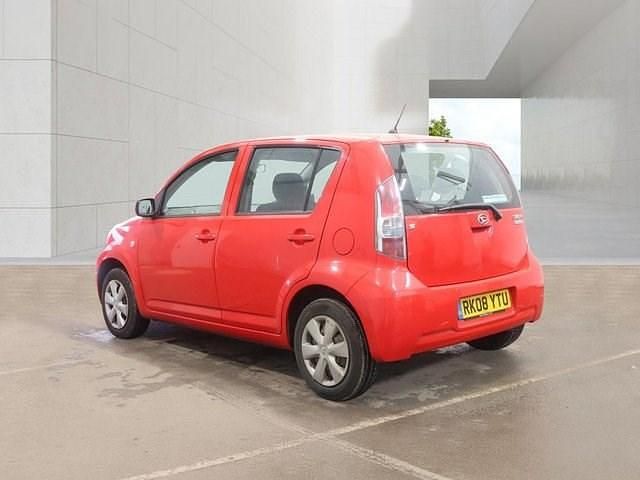 Used Daihatsu Sirion 69 HP (50 kW) 2008 Red Hatchback
