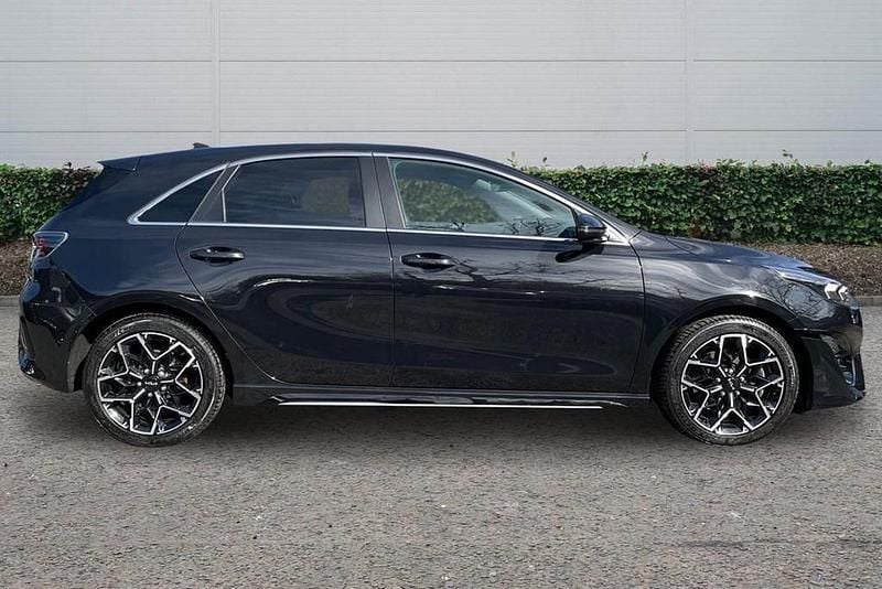 Used Kia Ceed GT-Line 138 HP (101 kW) 2025 Black Hatchback