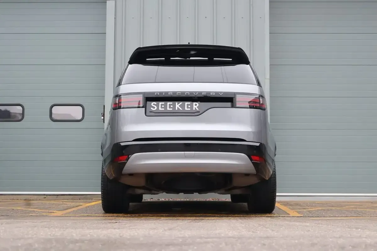 Used Land Rover Discovery HSE Dynamic 2025 Grey SUV