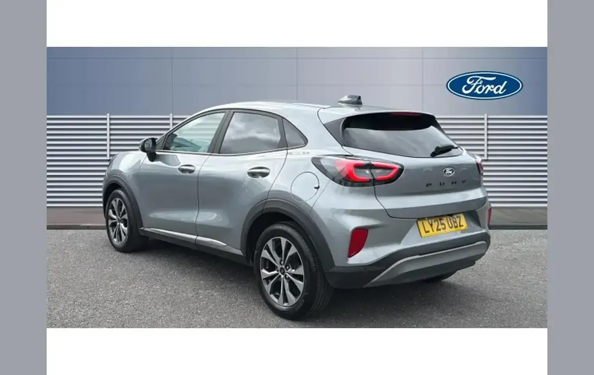Used Ford Puma Titanium 125 HP (91 kW) 2025 Silver SUV