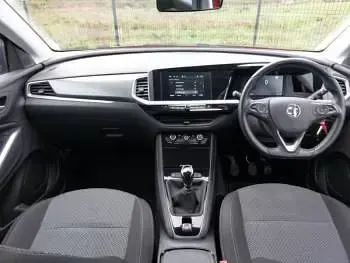 Used Vauxhall Grandland X Design Edition 2022 Red SUV