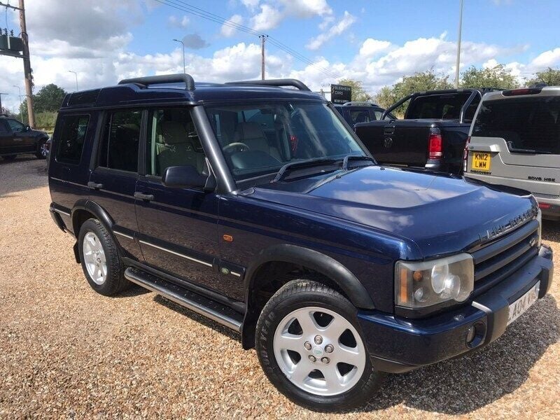 Blue Used 2004 Land Rover Discovery 3 SUV | £7,995 - Image 1/4