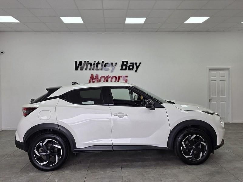 Used Nissan Juke N-Connecta 2023 White SUV