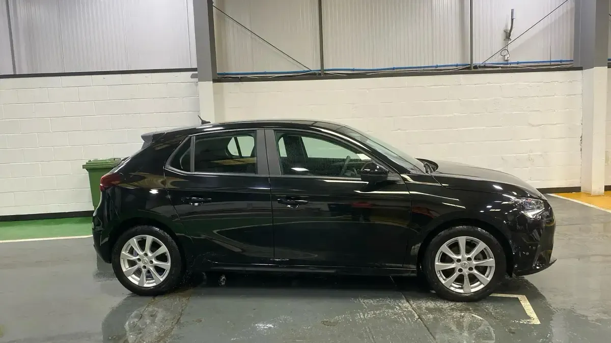 Used Vauxhall Corsa Design Edition 75 HP (55 kW) 2023 Black Hatchback
