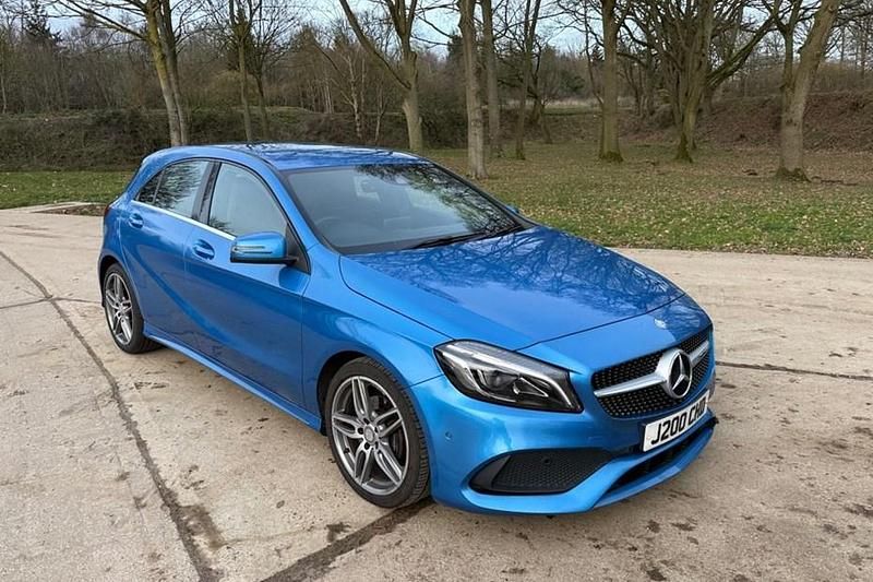 Used Mercedes A180 AMG Line Premium 109 HP (80 kW) 2017