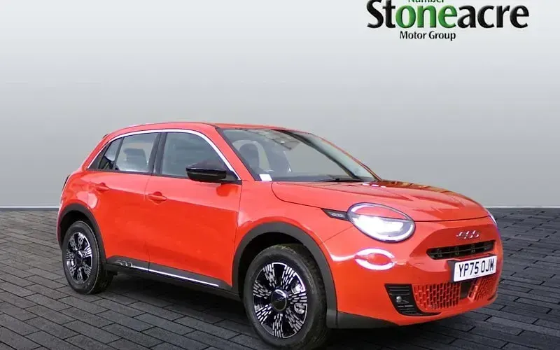Used Fiat 600 La Prima 136 HP (100 kW) 2025 SUV