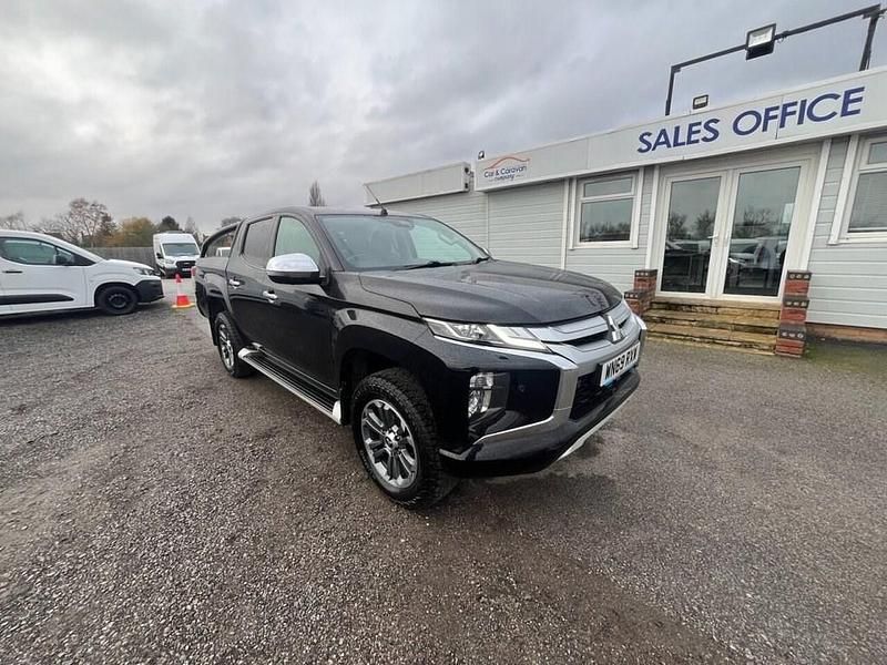 Black Used 2019 Mitsubishi L200 Pickup | £15,650 (Good price) - Image 1/4