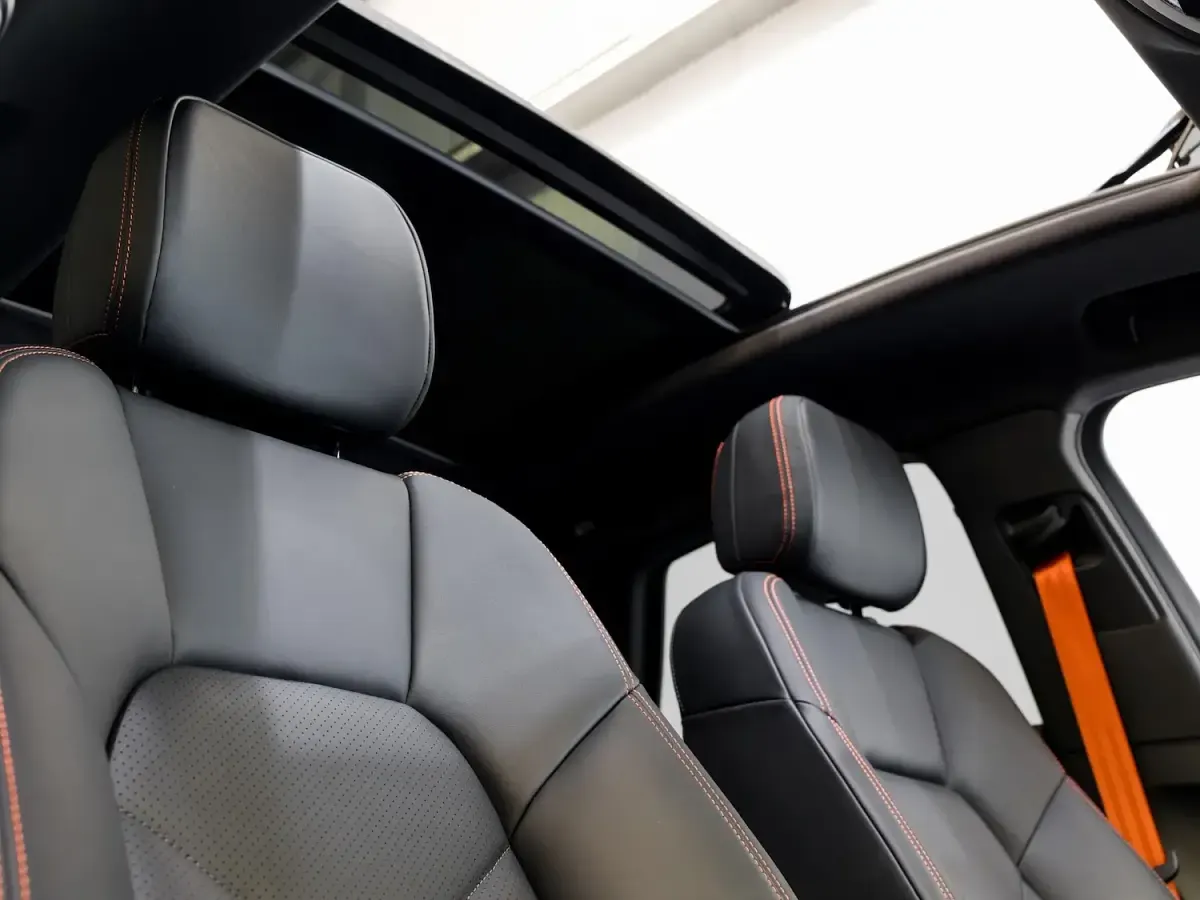 Used Porsche Macan 2025 Silver SUV