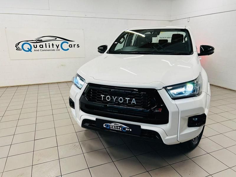White Used 2024 Toyota HiLux Sport Pickup | £44,995 - Image 1/4