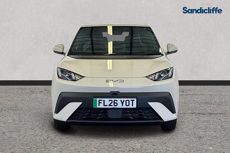 Nuevo BYD Dolphin Surf Active 64 kW (88 CV) 2025 Blanco Utilitario