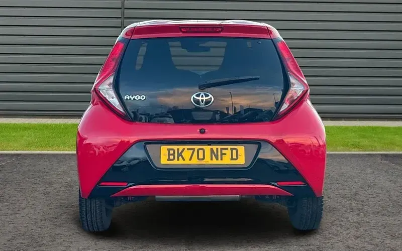Usado Toyota Aygo Trend 72 HP (52 kW) 2021 Citadino