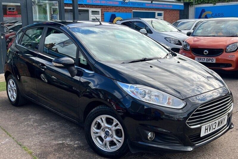 Black Used 2013 Ford Fiesta Zetec Hatchback | £4,280 (Fair price) - Image 1/1