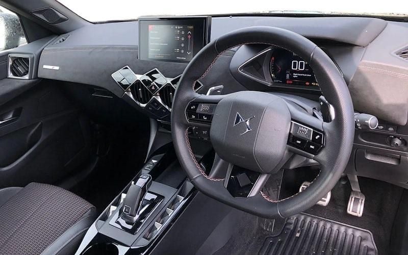 Used DS Automobiles DS3 Performance 131 HP (96 kW) 2022 Hatchback