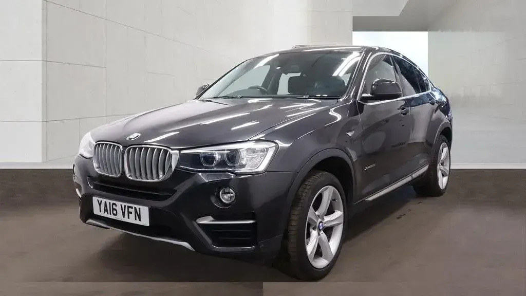 Used BMW X4 xLine 190 HP (139 kW) 2016 Grey SUV