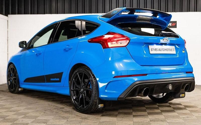 Begagnad Ford Focus RS 349 HK (256 kW) 2018 Halvkombi