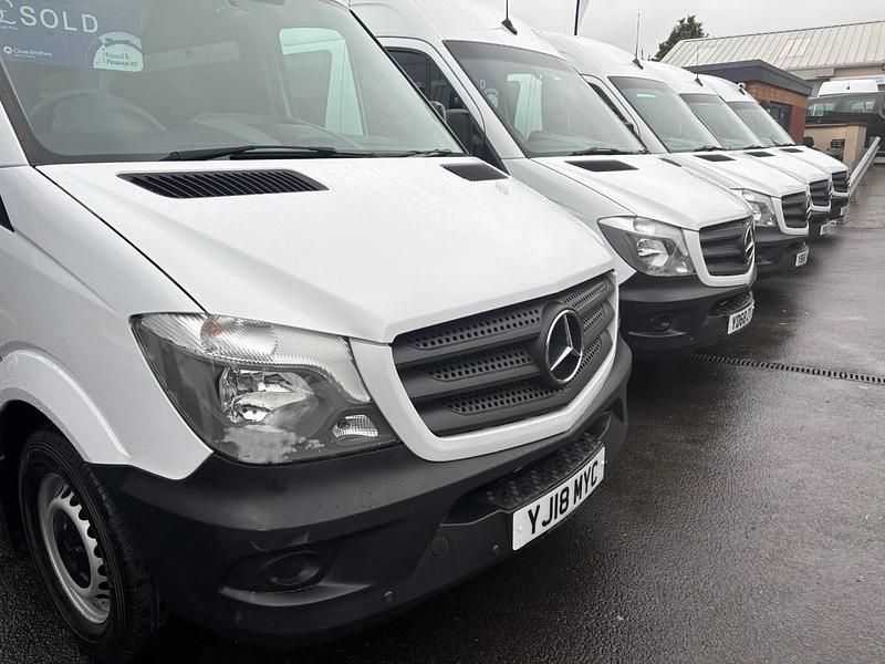 Used Mercedes Sprinter 138 HP (101 kW) 2019 White Van