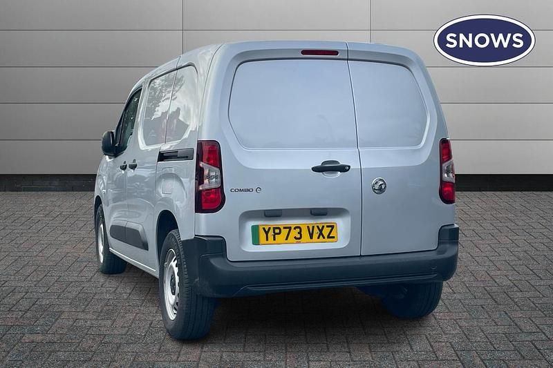 Grey Used 2023 Vauxhall Combo MPV | £11,503 (Super price) - Image 1/4