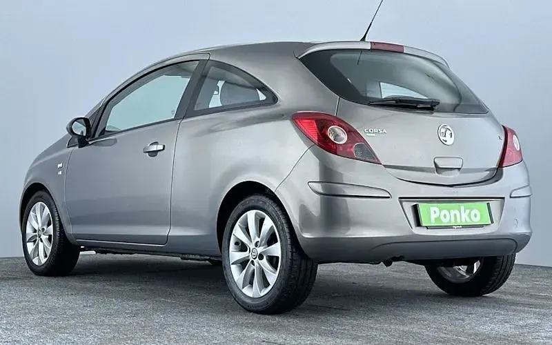 Used Vauxhall Corsa Excite 86 HP (63 kW) 2014 Grey Hatchback