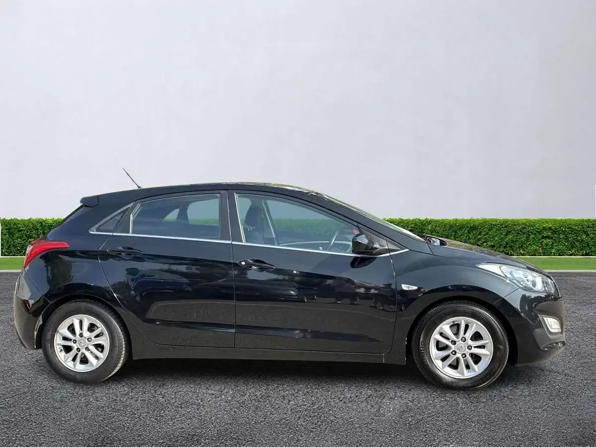 Used Hyundai i30 SE 2016 Black Hatchback