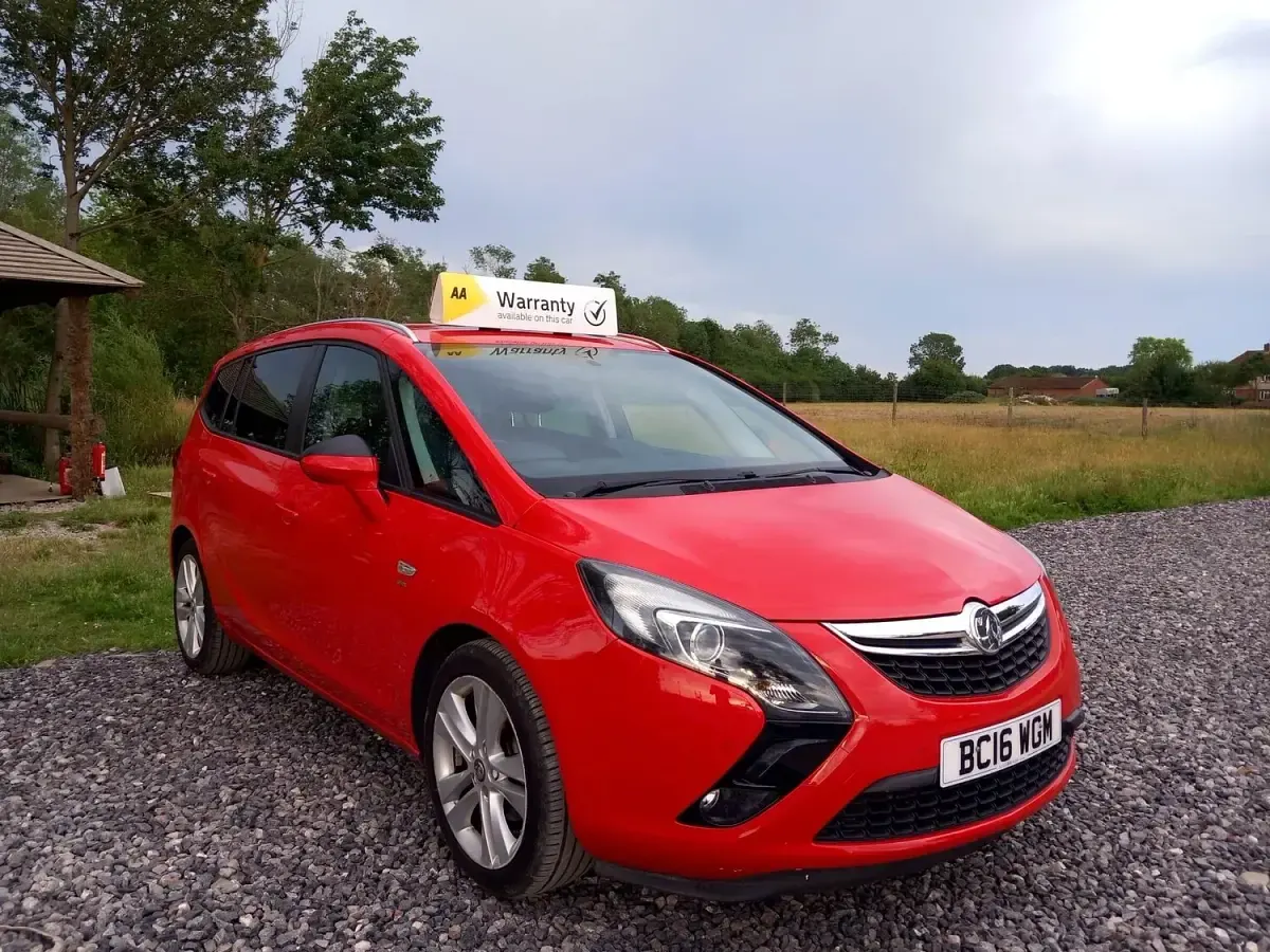 Used Vauxhall Zafira Tourer SRi 2016 Red MPV