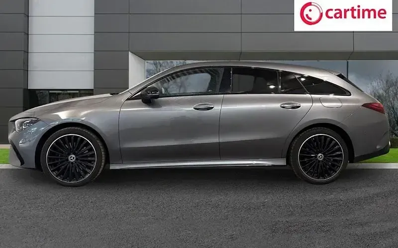 Used Mercedes E250 AMG line 218 HP (160 kW) 2025 Estate
