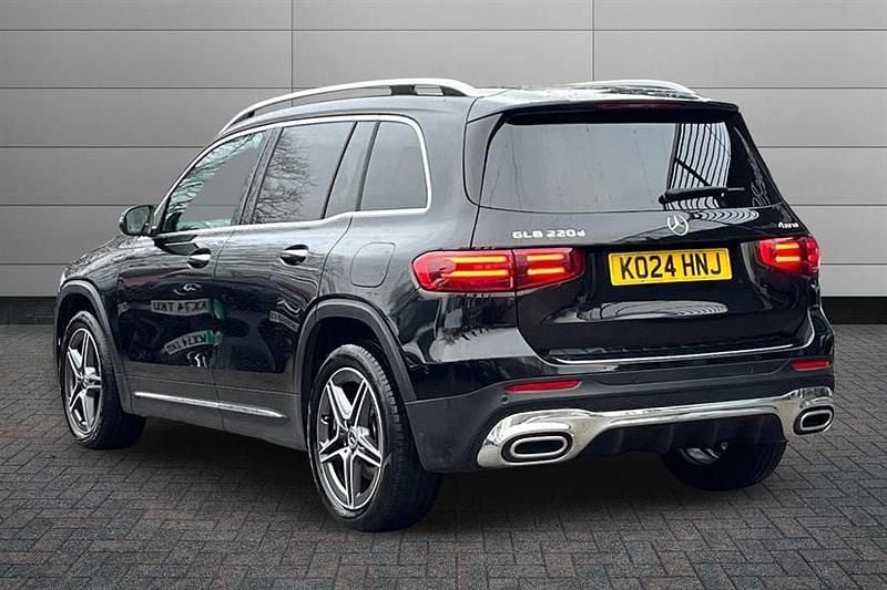 Used Mercedes GLB220 Executive 190 HP (139 kW) 2024 Cosmos black SUV