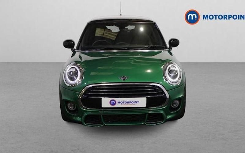 Used Mini Cooper Hatch 136 HP (100 kW) 2021 Hatchback