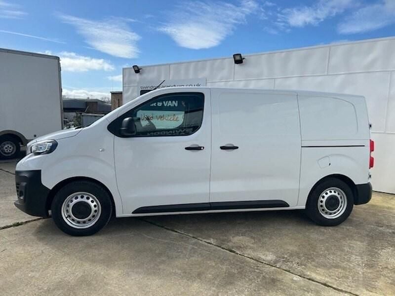 Used Peugeot Expert Premium 100 HP (73 kW) 2022 White Van